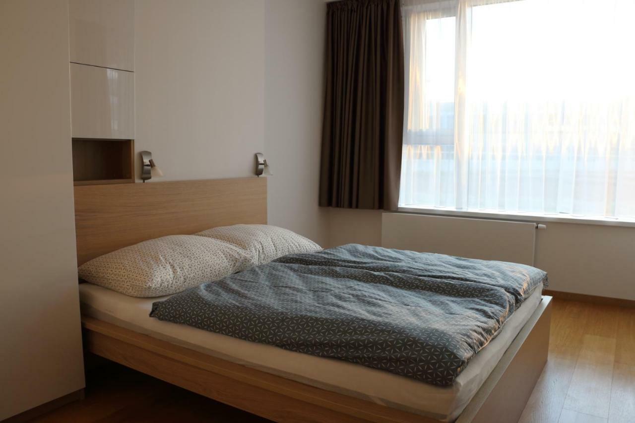 Panorama City Apartment With Free Parking Bratislava Bagian luar foto