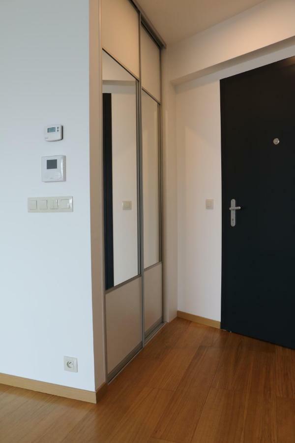 Panorama City Apartment With Free Parking Bratislava Bagian luar foto